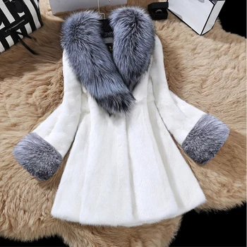 Rudens-Žiemos mados Moteriški Dirbtiniais Kailiais Silver fox apykaklės Imitacija audinės kailiniai paltai Didelio dydžio mot. ilgomis rankovėmis Kailio apykakle, paltai