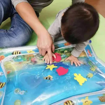 Pripučiami kūdikių Patapšnojo Vandens Play Mygtukai Pilvą Laiko Žaislas Kūdikiui Išsenka Vandens Užpildyta Pagalvėlė GQ