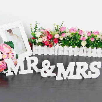 Prochive vestuvių stalo dekoravimo raides, medienos žaliavą, MR & MRS