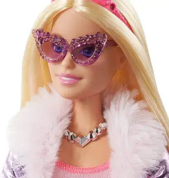 Barbie Princesė Nuotykių Princess Deluxe, šviesiaplaukė lėlė su priedais (Mattel GML76)-kolekcines