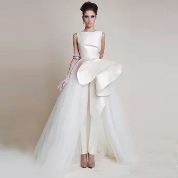 Mados Dizaino Saudo Arabija Prašmatnus Keltas Suknelės 2019 Gotikos Puoštas Peplum Satino ir Tiulio Unikalus Prom Chalatai Smėlio Grindų Ilgis